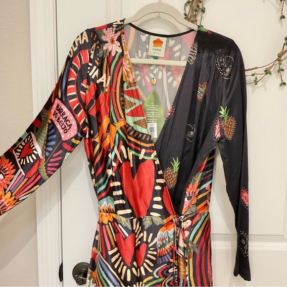 Farm Rio Carnival Hearts Wrap Dress Size L, NWT - Picture 4 of 7